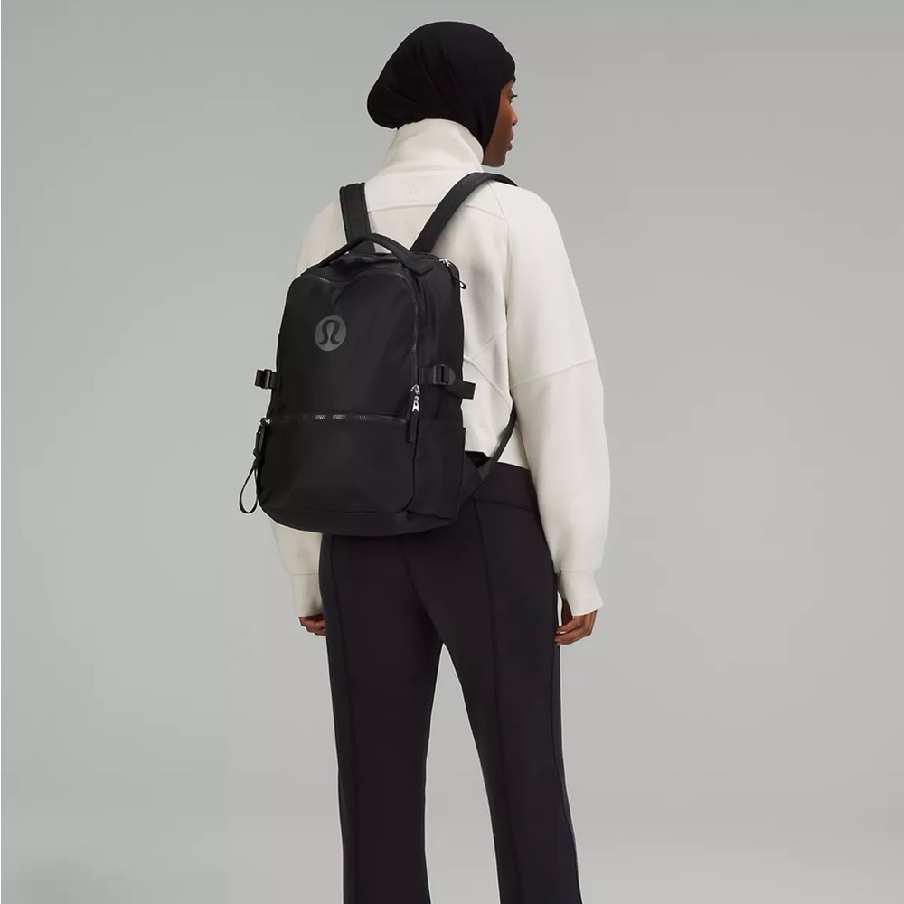 Lululemon Crew Backpack 22L